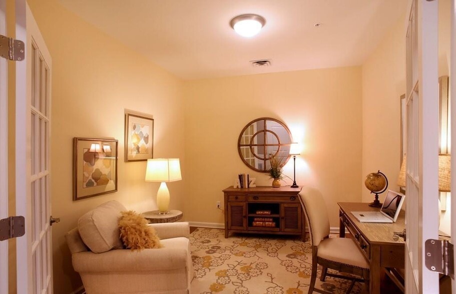 Building Photo - 110 Trotter Rd