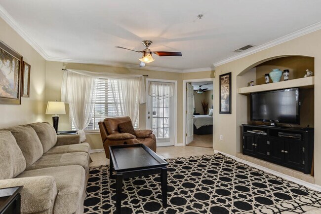 Building Photo - 3591 Kernan Blvd S