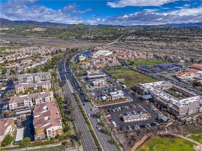 Building Photo - 28301 Esplanada Dr