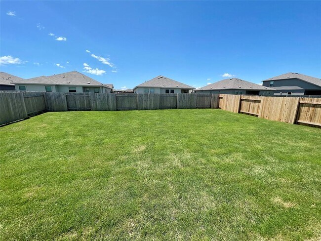 Building Photo - 107 Sophora Dr