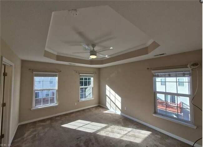 Building Photo - 279 Tigerlilly Dr