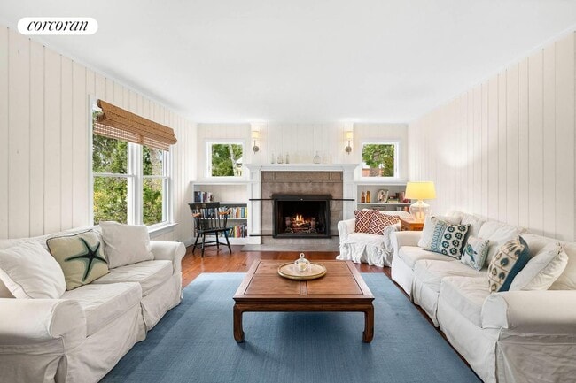 Building Photo - 156 Suffolk St