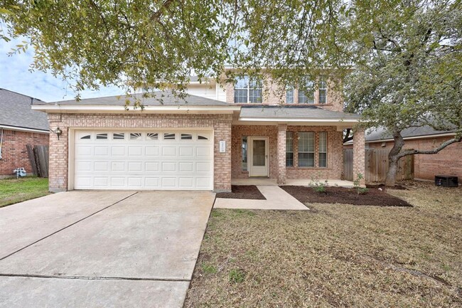 Building Photo - 2109 Zoa Dr