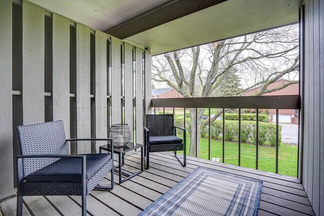 Building Photo - 3914 S Tara Hill Dr