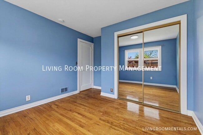 Building Photo - 6025 NE 14th Ave