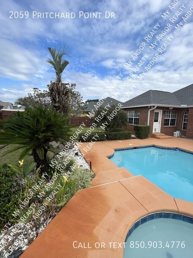 Building Photo - 2059 Pritchard Point Dr