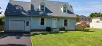 Building Photo - 40 Linoak Rd