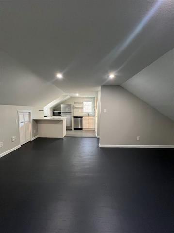 Building Photo - 6200 Victor St