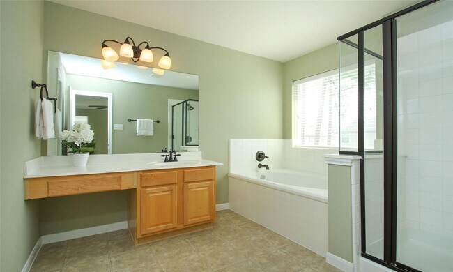 Building Photo - 16044 Sweetwater Fields Ln