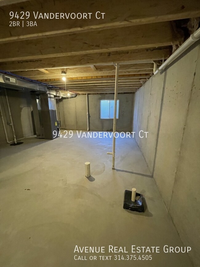 Building Photo - 9429 Vandervoort Ct