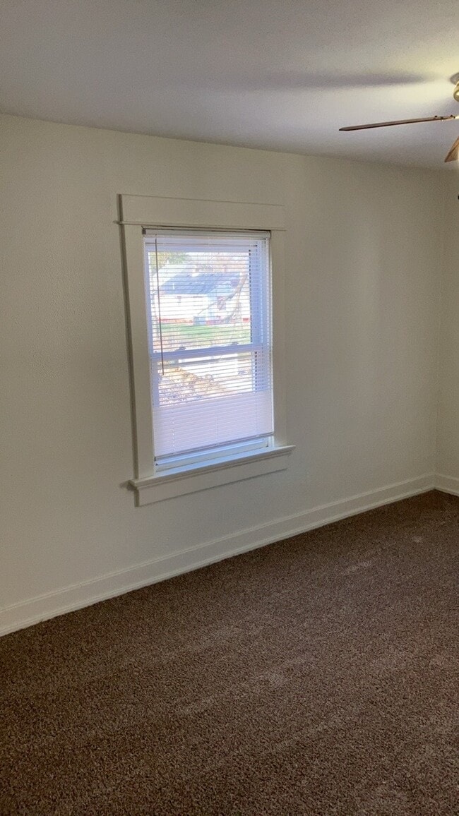 Building Photo - 237 Westwood Ave