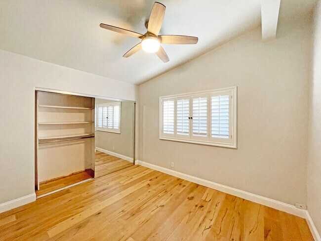 Building Photo - 4720 Emerald St