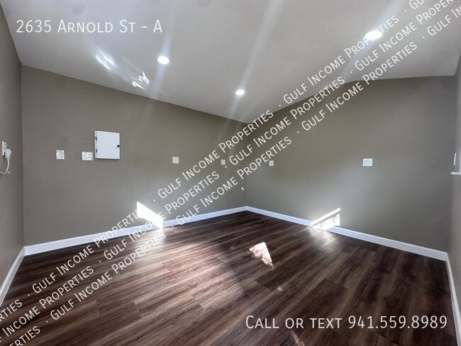 Building Photo - 2635 Arnold St