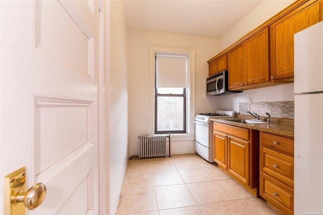 Building Photo - 1166 Sterling Pl