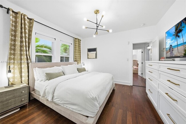 Building Photo - 71 NE 46th St