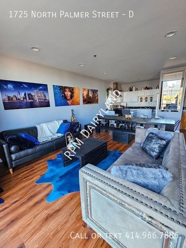 Building Photo - 1725 N Palmer St