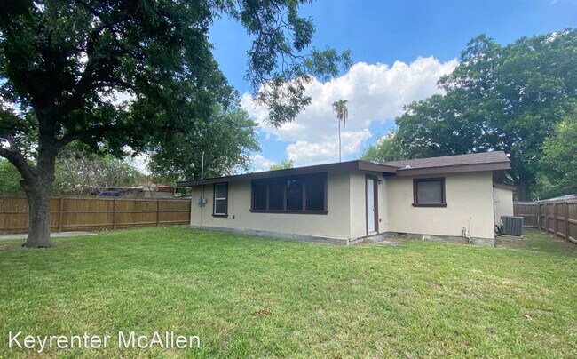 Building Photo - 4 br, 2 bath House - 1708 N 6th St