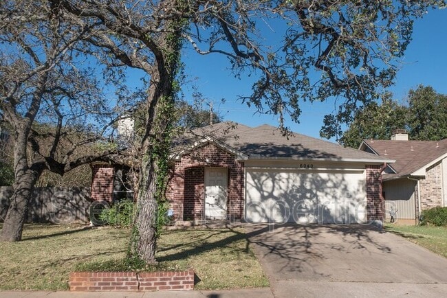 Building Photo - 6040 Abilene Trl