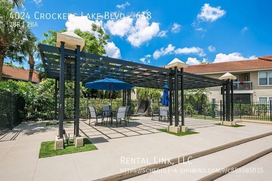 Building Photo - 4024 Crockers Lake Blvd