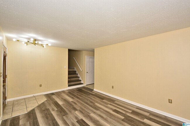 Building Photo - 17211721 Maralyn Dr