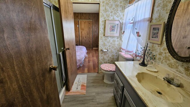 Building Photo - Rural Living at Its Finest – 2BR Home with Open Desert Views