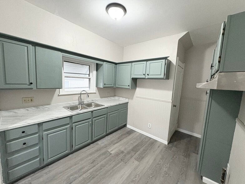 Building Photo - 4214 Westway St