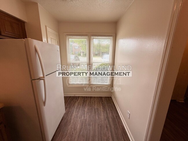 Building Photo - 9116 Parktop Ln NW