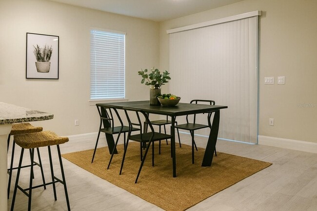 Building Photo - 7415 Olivewood Ave