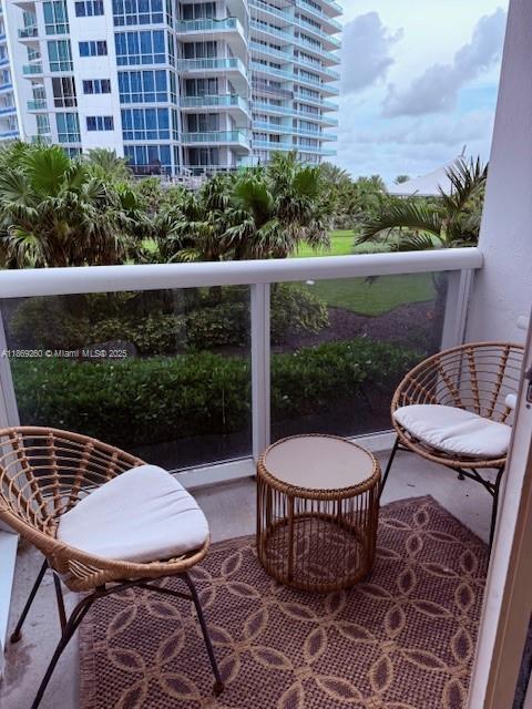 Building Photo - 10275 Collins Ave