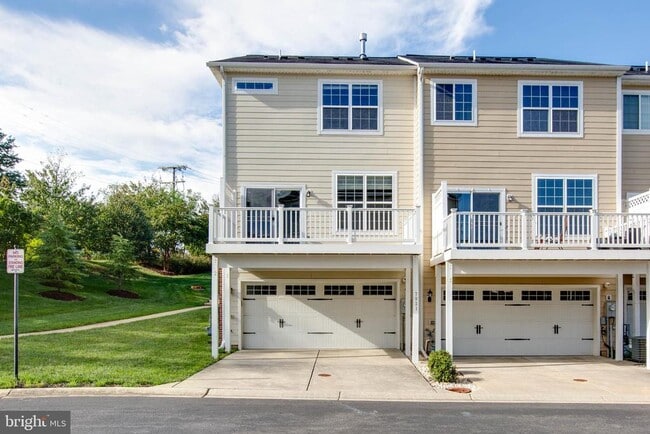 Building Photo - 7931 Silver Oak Rd