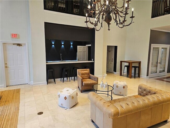 Building Photo - 3777 Peachtree Rd NE