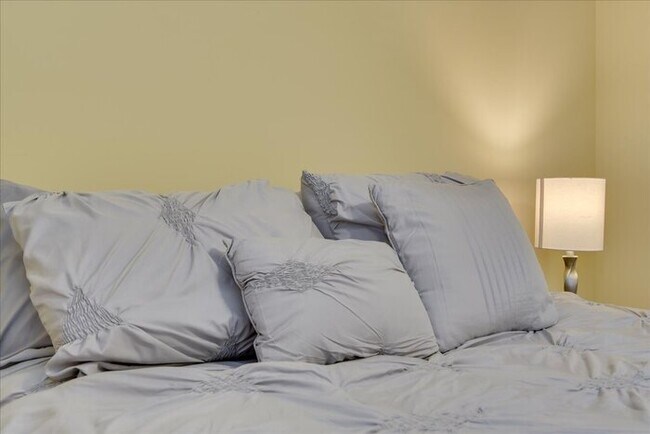 Building Photo - Evans Furnish Rental Master Golf Tournament Rental