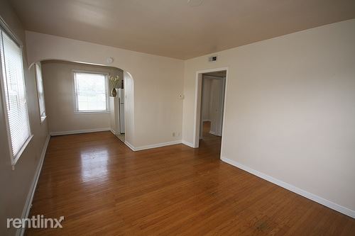 Building Photo - 4525 Indianola Ave