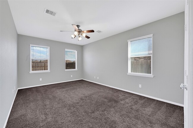 Building Photo - 20254 Fossil Valley Ln