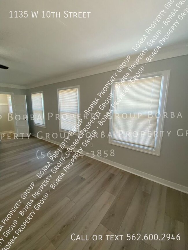 Building Photo - ***STUNNING 2 BEDROOM | I BATH WITH ON-SIT...