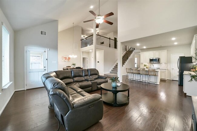Building Photo - 23611 Monte Lago Ln