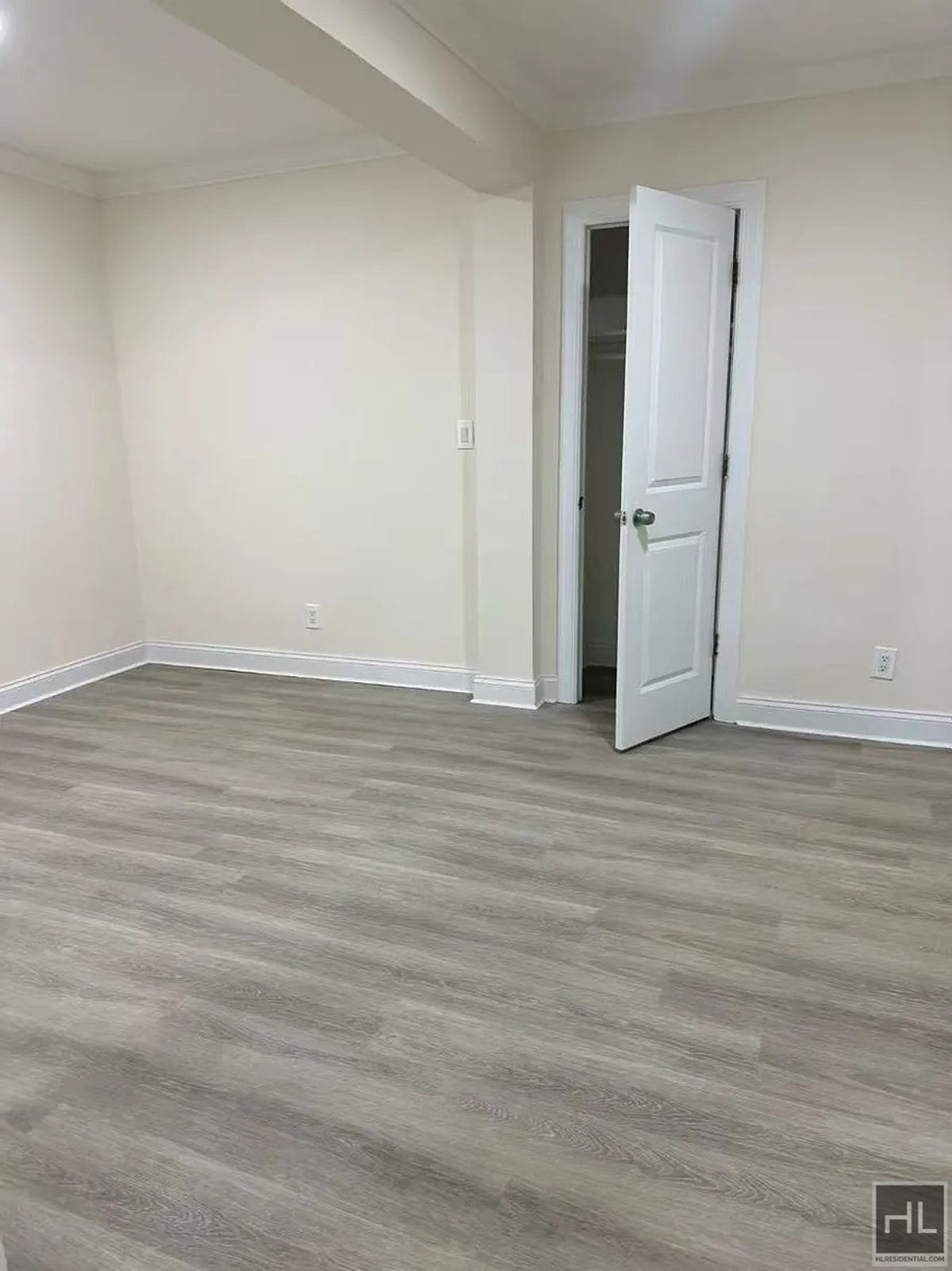 Building Photo - 72 ROAD