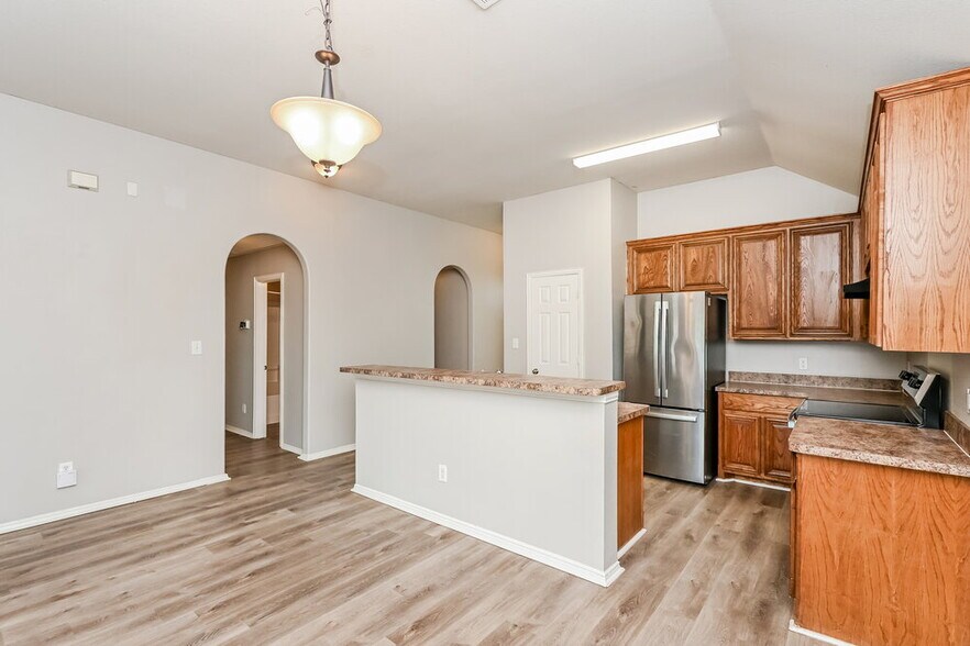 Building Photo - 9324 Cynthia Ct