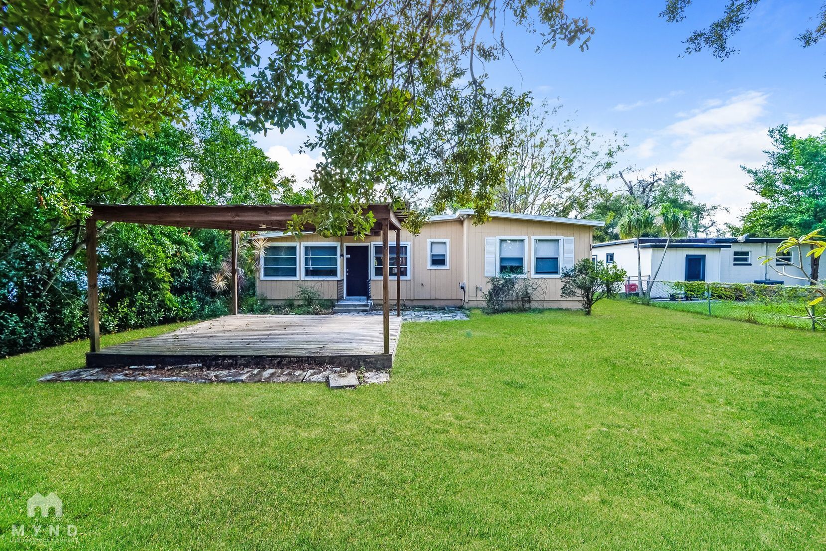 Building Photo - 1915 Carrigan Ave