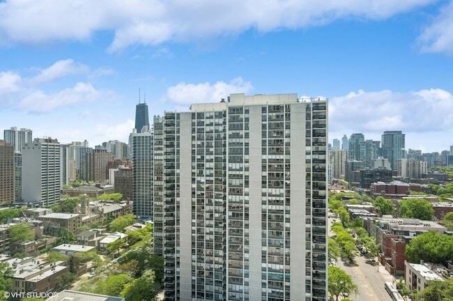 Building Photo - 1560 N Sandburg Terrace