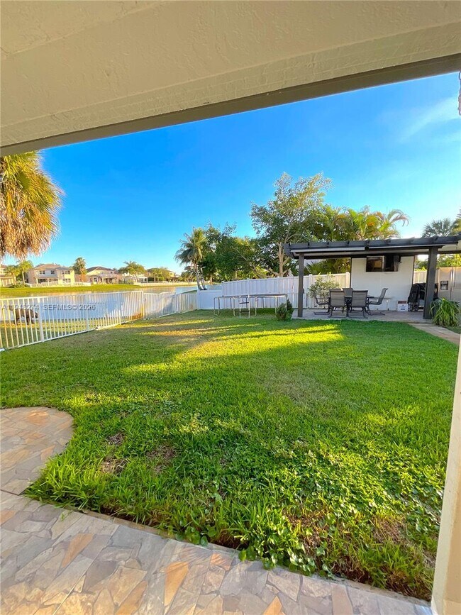 Building Photo - 13364 SW 44th St