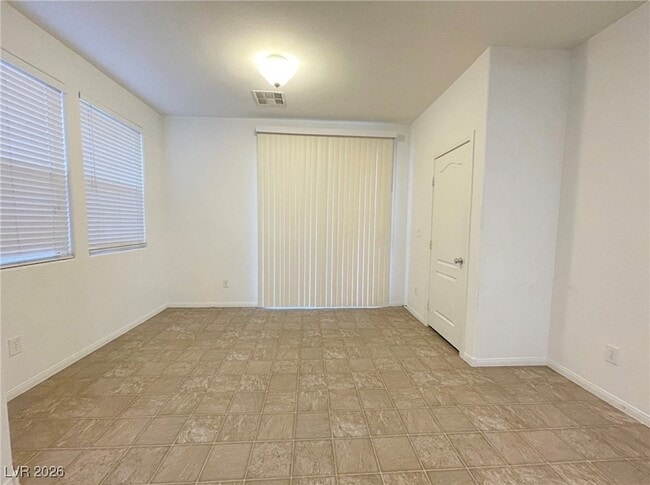 Building Photo - 10032 Pimera Alta St