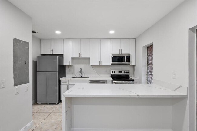 Building Photo - 2787 NW 196th St