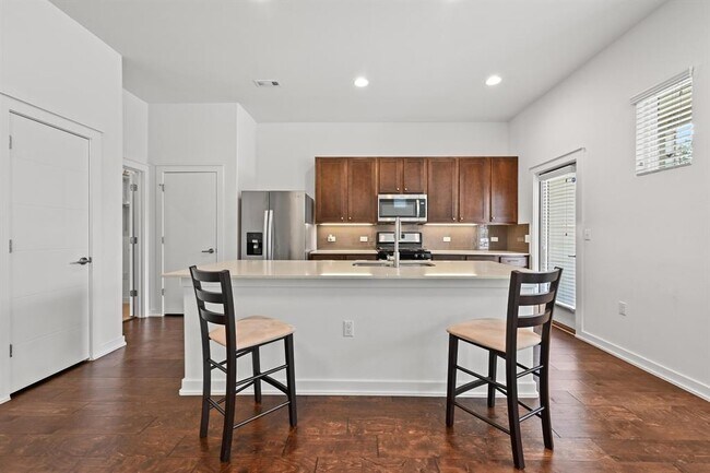Building Photo - 8901 Parker Ranch Cir