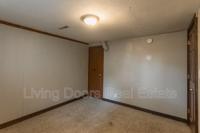 Building Photo - 1529 N 24th St