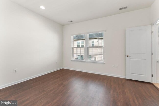 Building Photo - 8105 Kyne Millers Way
