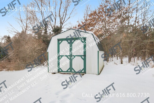 Building Photo - 9755 10 Mile Rd NE