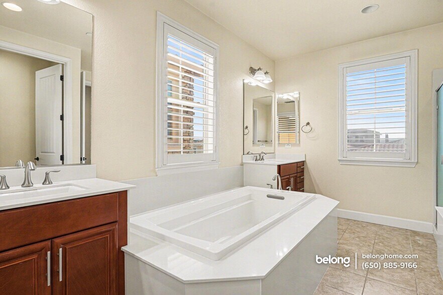 Building Photo - 3158 Alexa Cruz Terrace