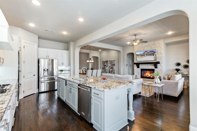 Building Photo - 13758 Vera Cruz Rd