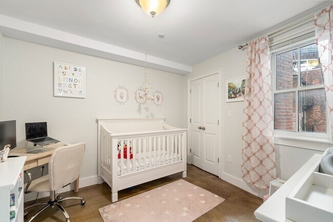 Building Photo - 64-66-66 Salem St